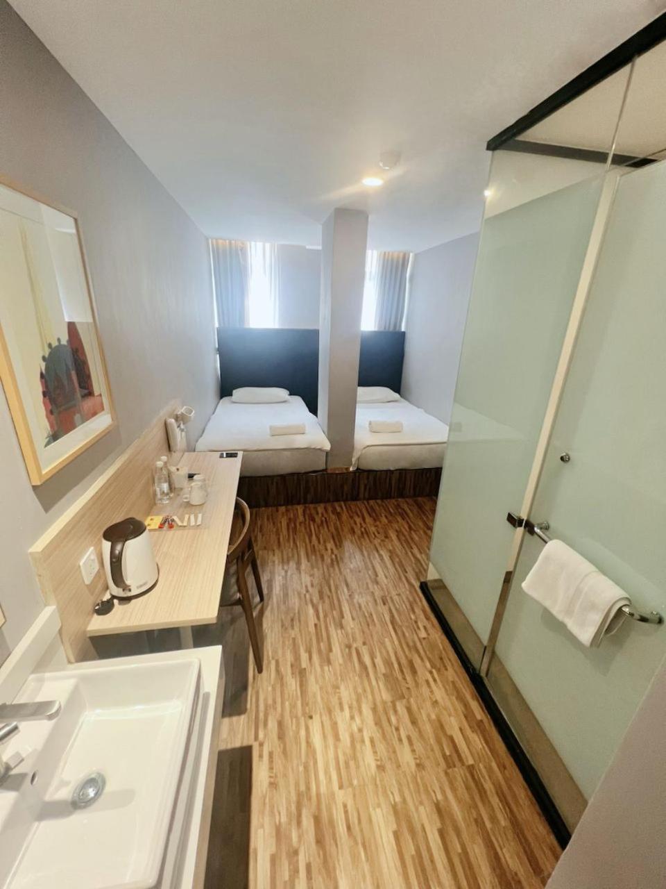 Hako Hotel Skudai Exterior photo